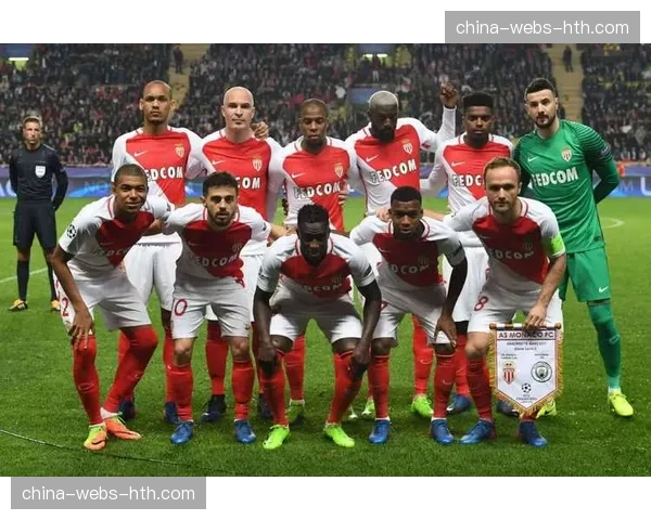 战报:本菲卡主场3-2力克尤文图斯,总比分5-4晋级 战报:本菲卡主场3-2力克尤文图斯,总比分5-4晋级